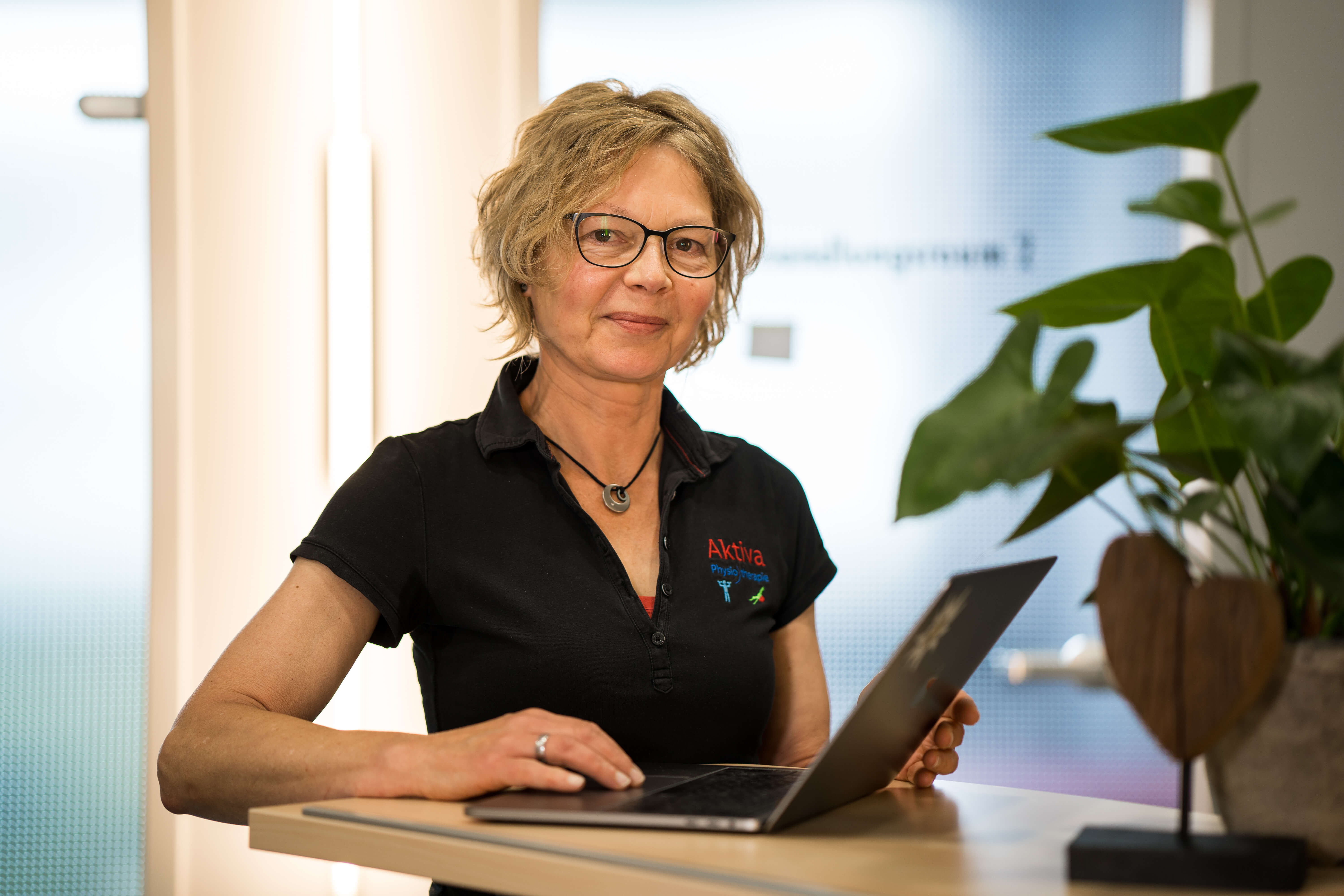 Aktiva PhysioFit: Team-Assistentin Annette Moll